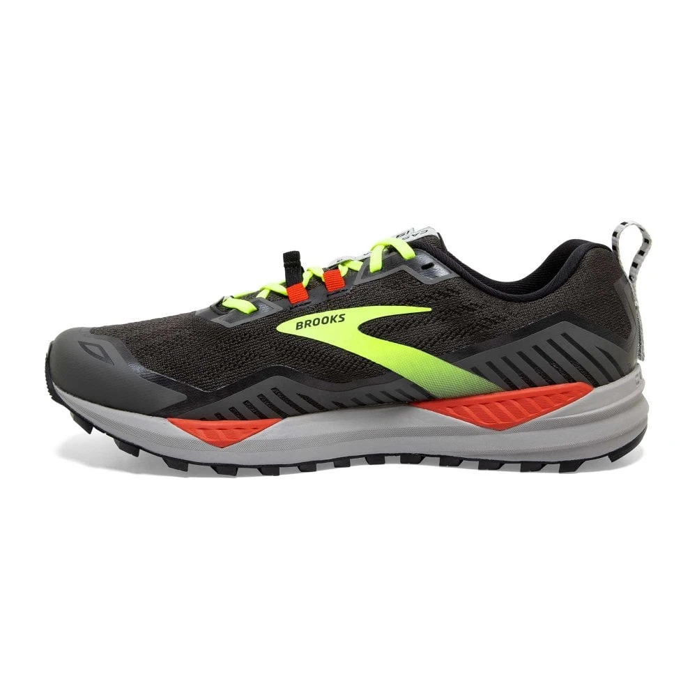 BROOKS Cascadia 15 Mens Trail Running Shoes Black/Raven/Cherry Tomato 4 BROOKS Cascadia 15 Mens Trail Running Shoes Black/Raven/Cherry Tomato - Image 4